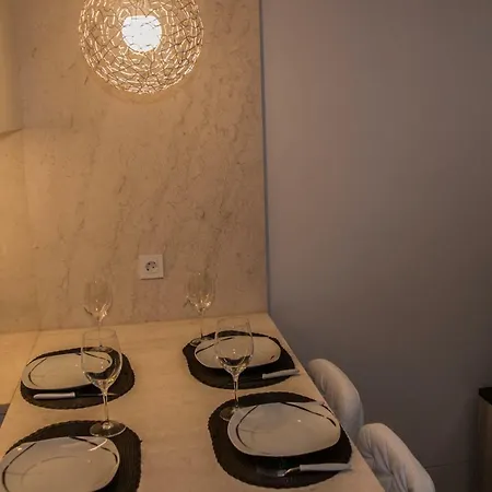 Dc 2 Apartman Lisboa