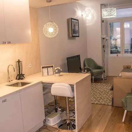 Apartman Dc 2 *